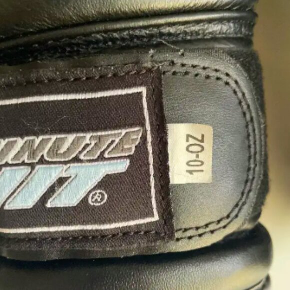 Boxing gloves 30-minute hit | Geant de boxe - Picture 3 of 5